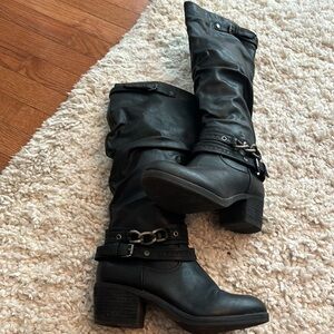 Carlo Brand Boots